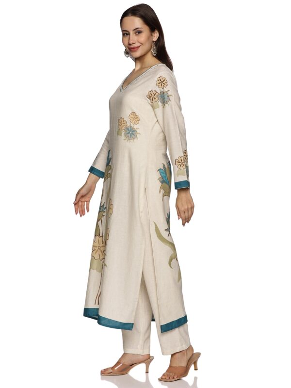 RAJMANDIRFABRICS Women's Cotton Hand Block Printed With Thread Work Straight Kurta Pant With Dupatta Set (PK10113089-XXL, XX-Large, Off White) - Image 6