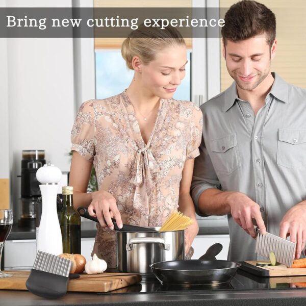 FOROLY Stainless Steel Crinkle Cut Knife Vegetable Potato Chip Cutter with Wavy Blade Cutter - Image 4